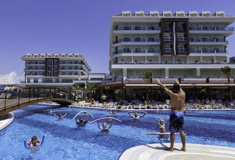 Lomakeskus Adalya Ocean Deluxe