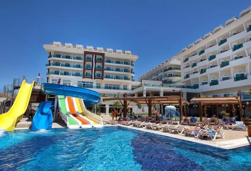 Lomakeskus Adalya Ocean Deluxe