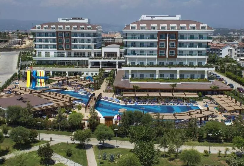 Lomakeskus Adalya Ocean Deluxe