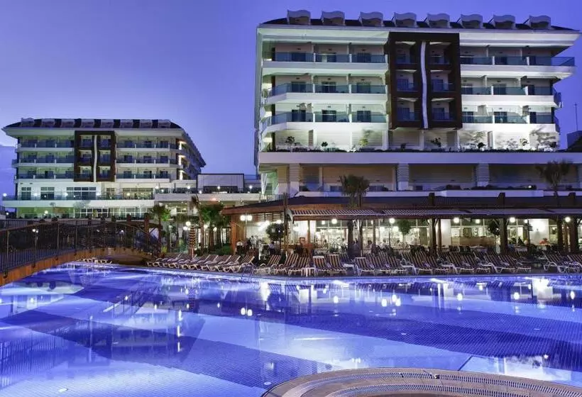 Lomakeskus Adalya Ocean Deluxe