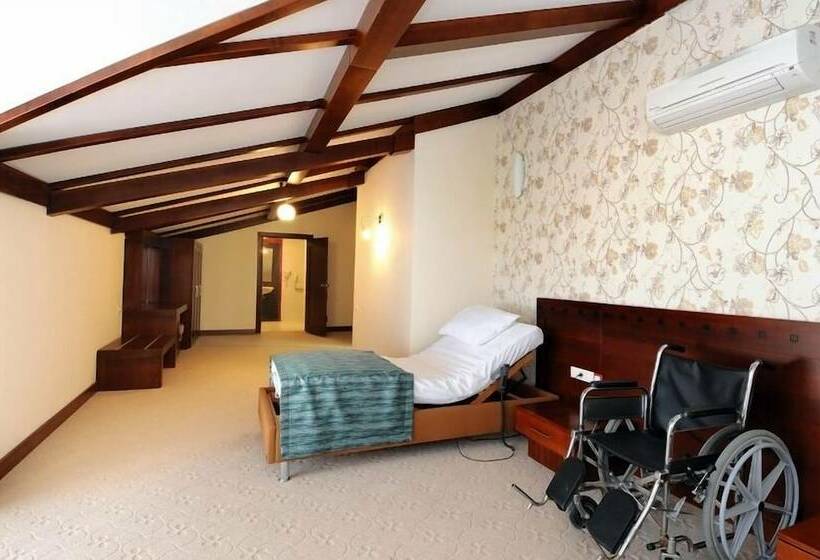 منتجع Umut Thermal Spa & Wellness