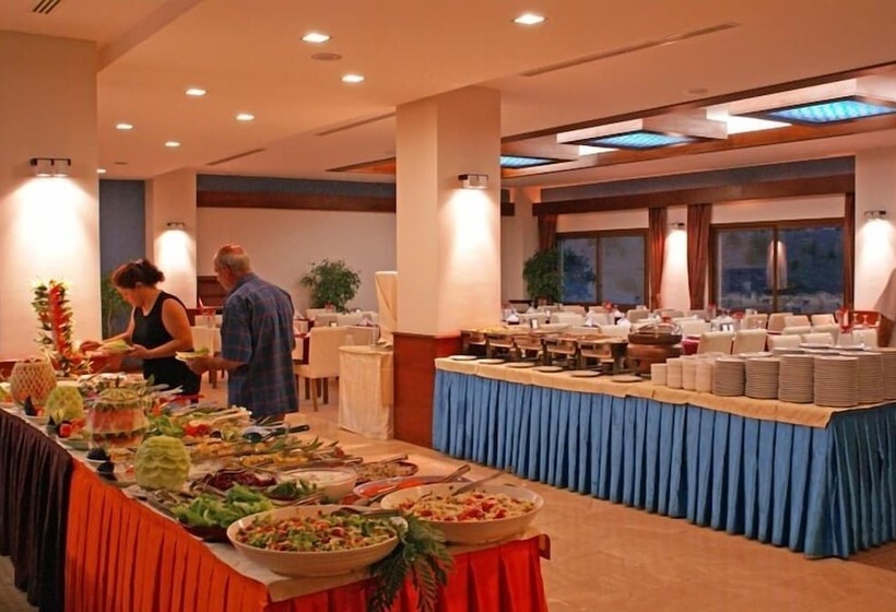 منتجع Umut Thermal Spa & Wellness