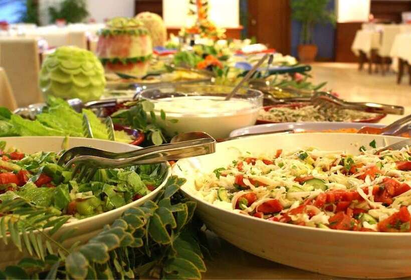 منتجع Umut Thermal Spa & Wellness