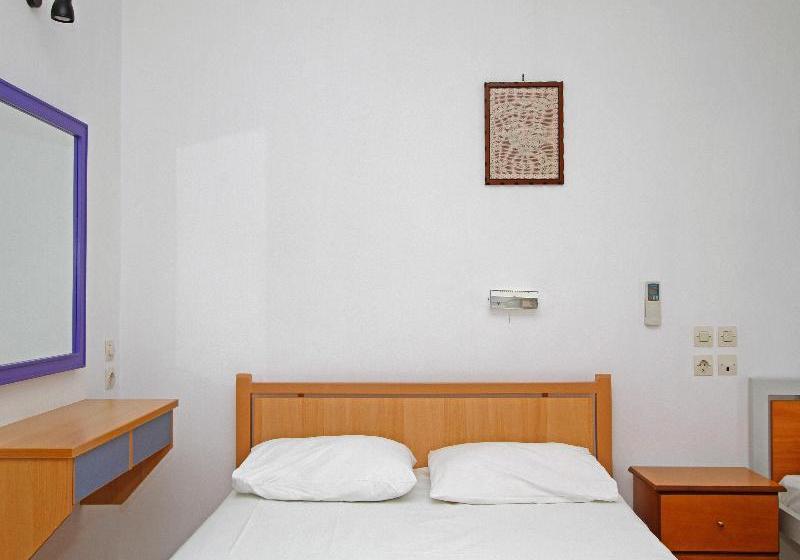 Rosa’s Beach Studios