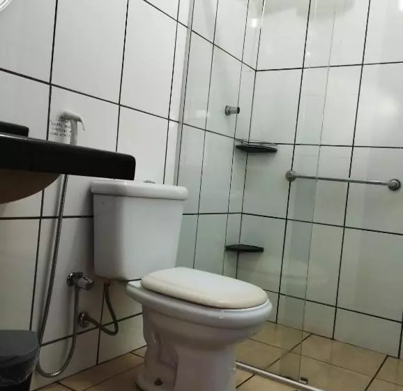 Retkeilymaja Estância Das Angolas   Inhotim