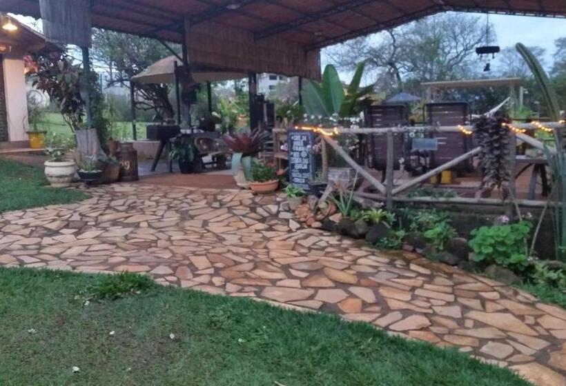 הוסטל Estância Das Angolas Inhotim