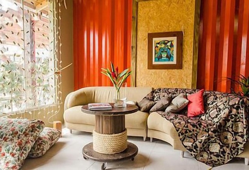 ベッドアンドブレックファースト Alma Brava