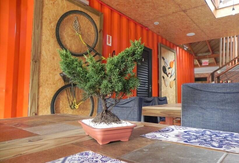 ベッドアンドブレックファースト Alma Brava