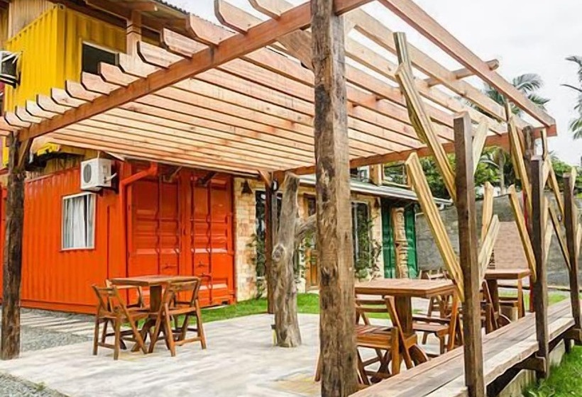 ベッドアンドブレックファースト Alma Brava