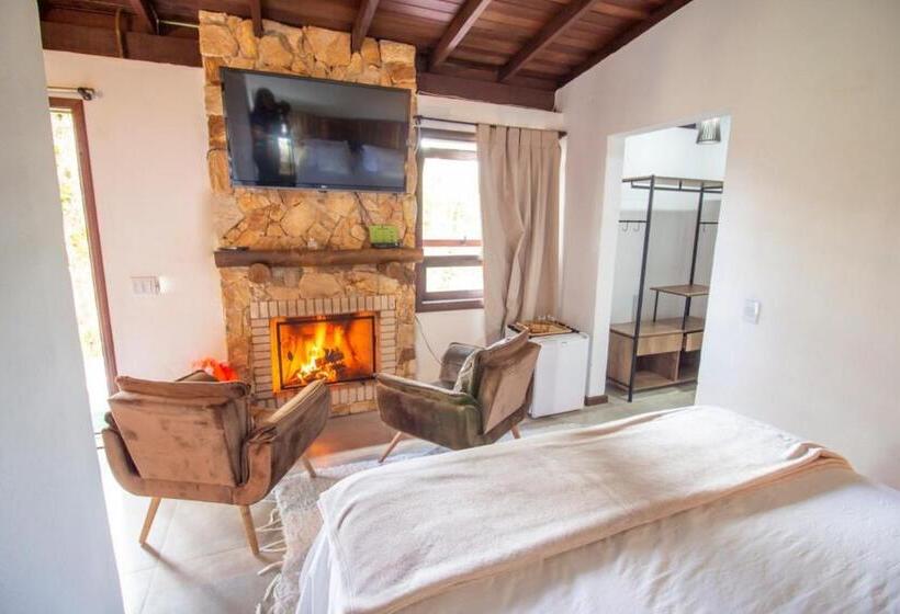 مبيت وإفطار Pousada Jardim Das Montanhas