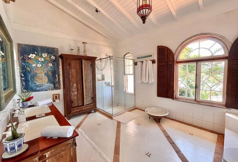 Bed & Breakfast Vilatoro Guest House