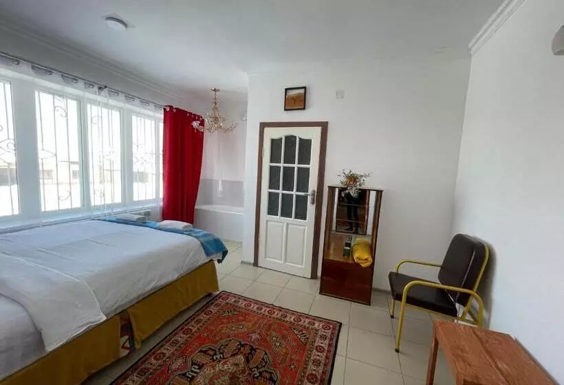 Duet Hostel &