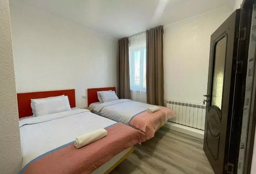 Duet Hostel &