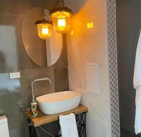 Duet Hostel &