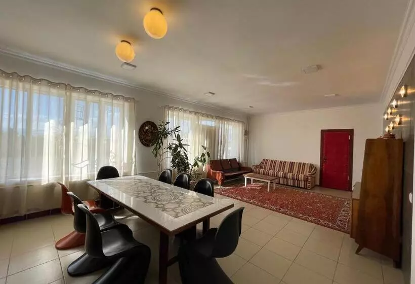 Duet Hostel &