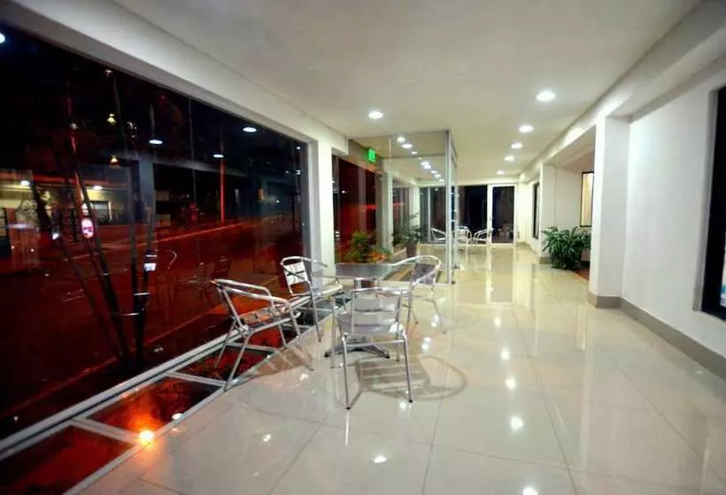 Hosteria Casa Blanca Iguazu