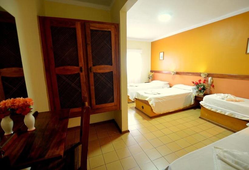 Hosteria Casa Blanca Iguazu