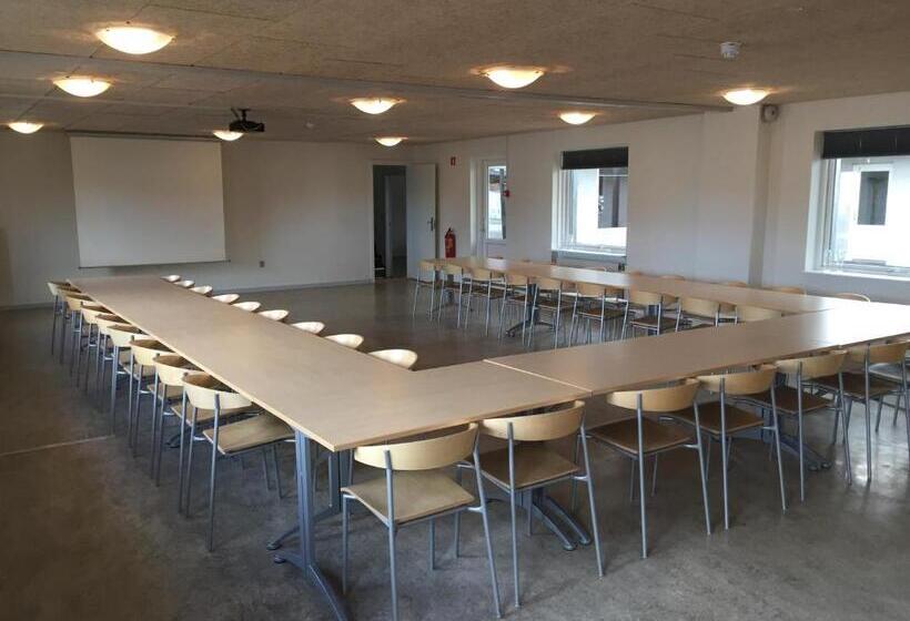 בית מלון כפרי Danhostel Thyborøn