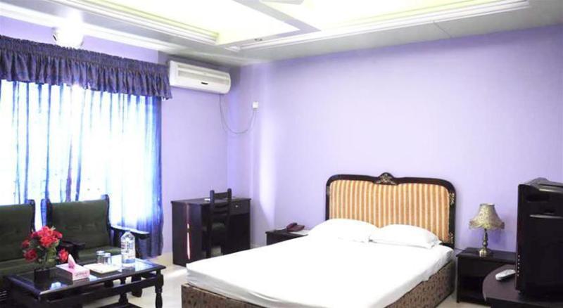 The Alina Hotel & Suites