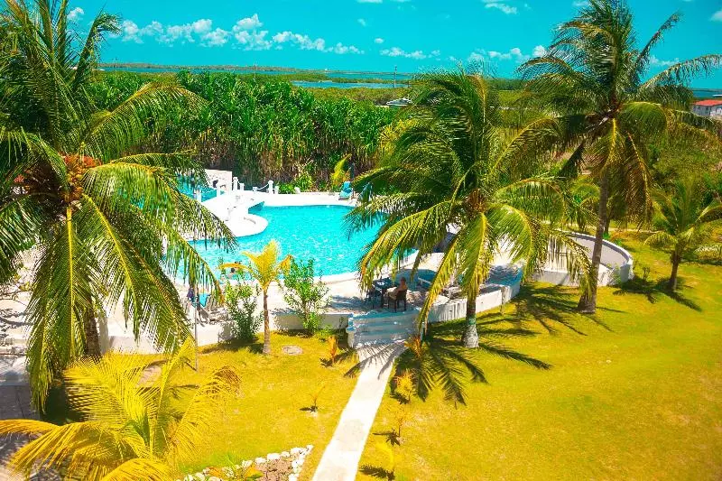 هتل Grand Baymen Resort