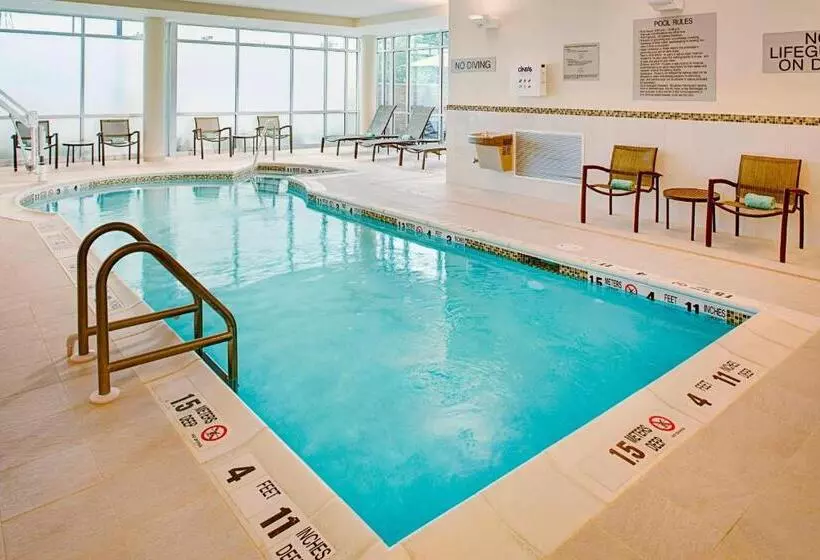 ホテル Springhill Suites By Marriott Carle Place Garden City
