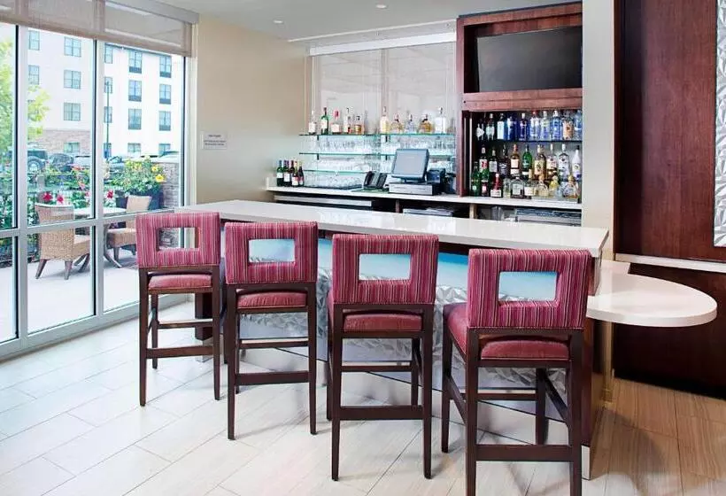 ホテル Springhill Suites By Marriott Carle Place Garden City