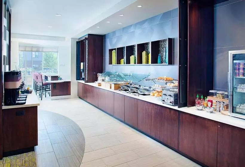 ホテル Springhill Suites By Marriott Carle Place Garden City
