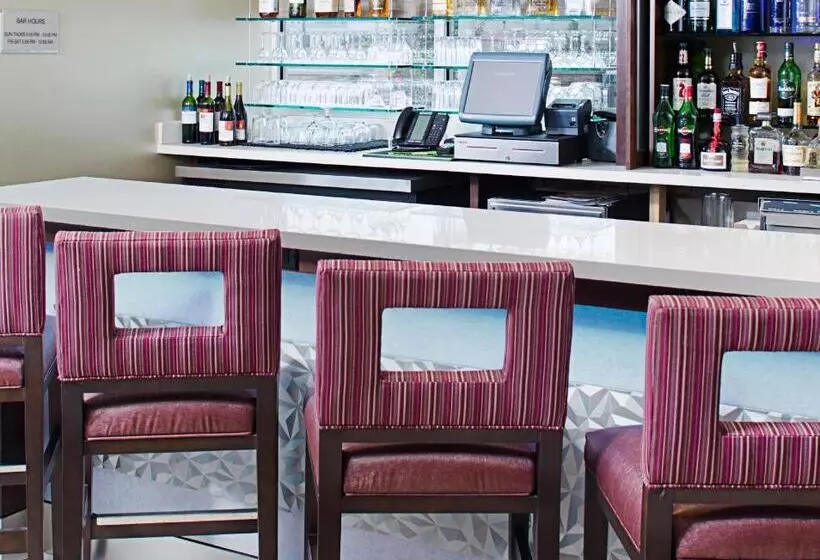 ホテル Springhill Suites By Marriott Carle Place Garden City