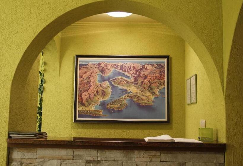 Garni Hotel Bokeška Noć