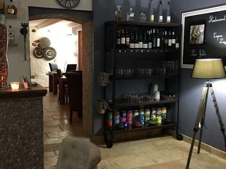 Отель Auberge Les Galets