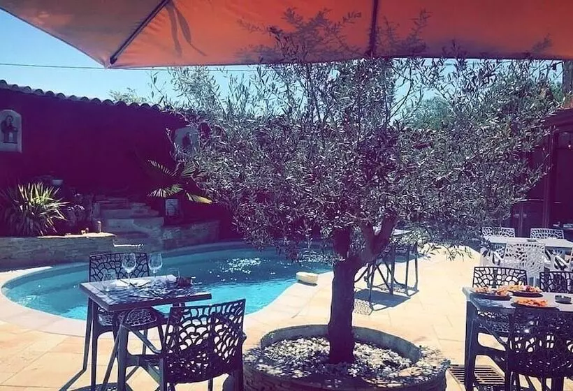 ホテル Auberge Les Galets