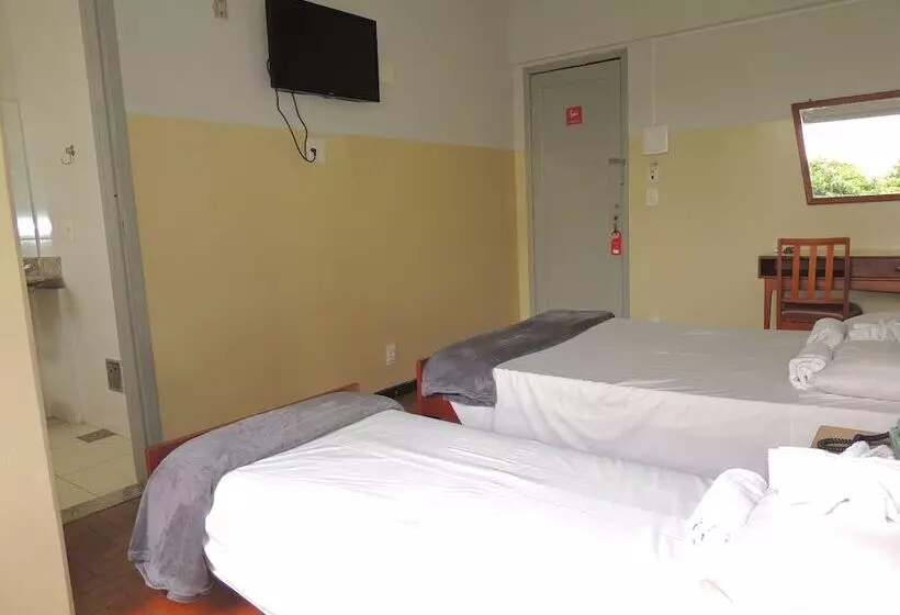 هتل Esplanada Belo Horizonte  Proximo A Estacao De Trem