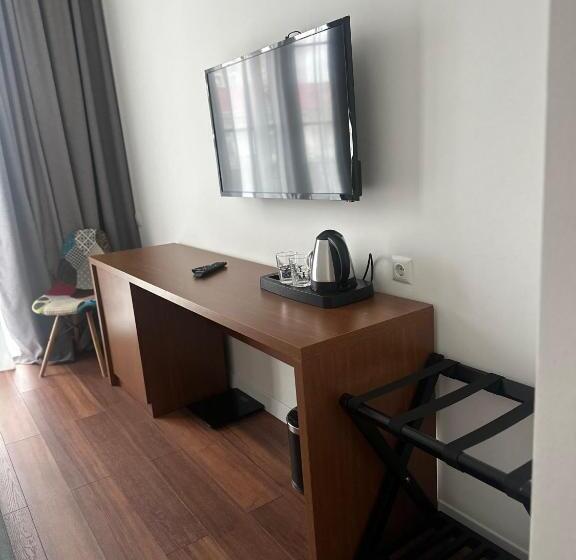 هتل Homey Kobuleti