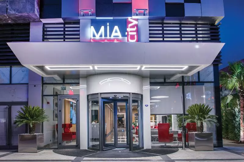 هتل Mia City