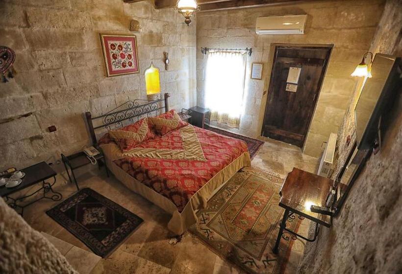 فندق Century Cave