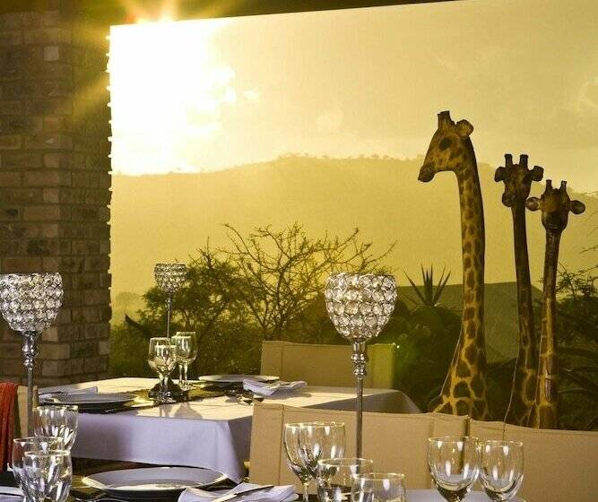 هتل Windhoek Game Camp