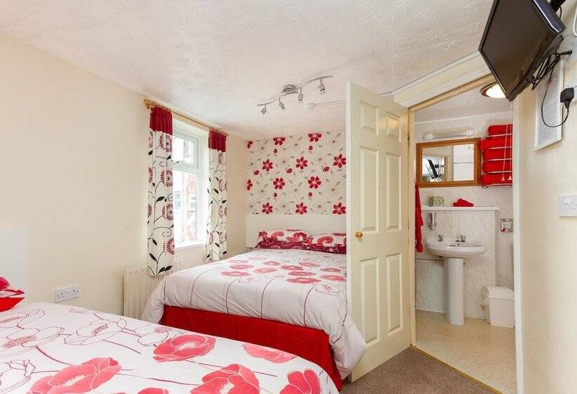 بنسيون The Chorlton