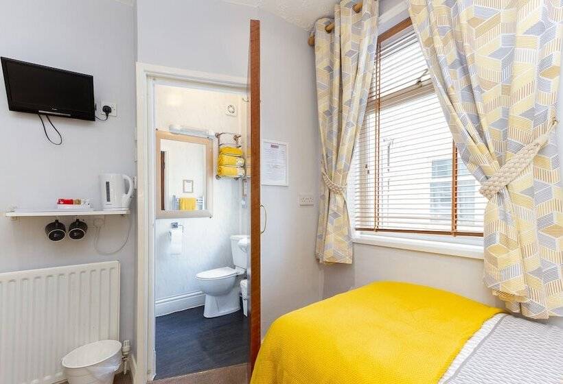 بنسيون The Chorlton