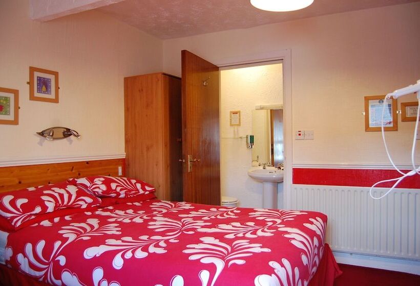 بنسيون The Chorlton