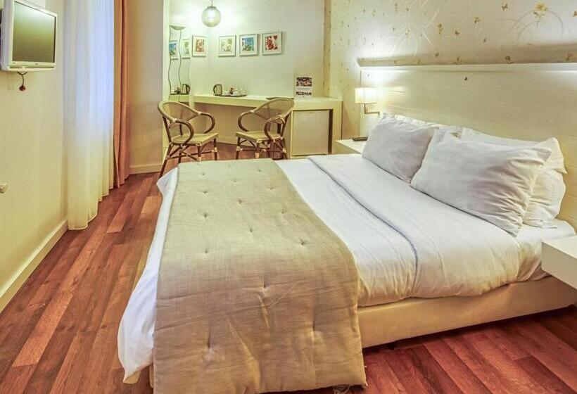 ホテル Tiara Buyukada