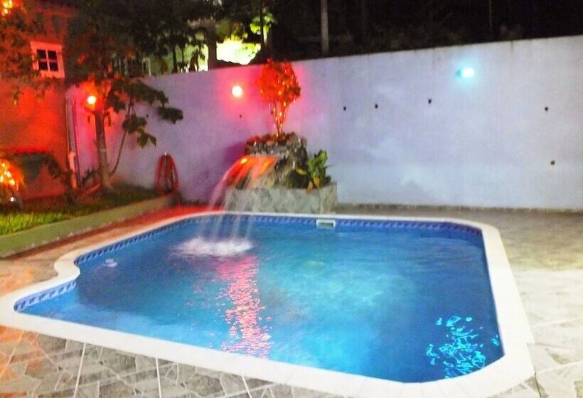 تختخواب و صبحانه Pousada Platôdasilhas