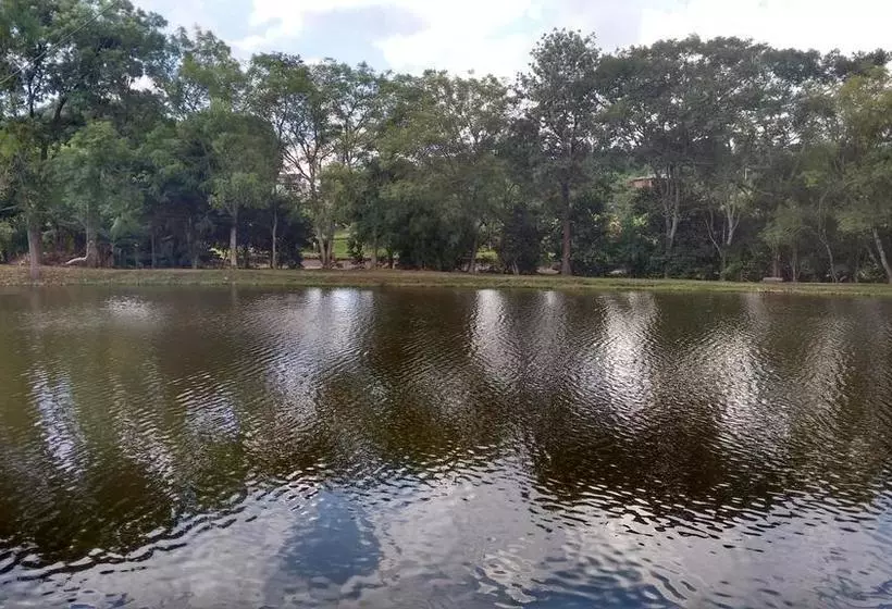 Hotelli Mirante Sul Park
