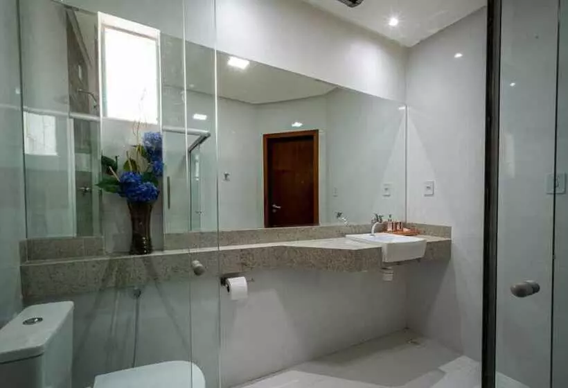 W4 Hotel