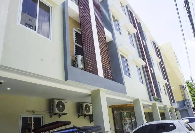 هتل Elti Suites