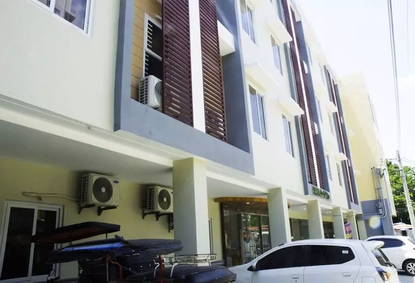 هتل Elti Suites