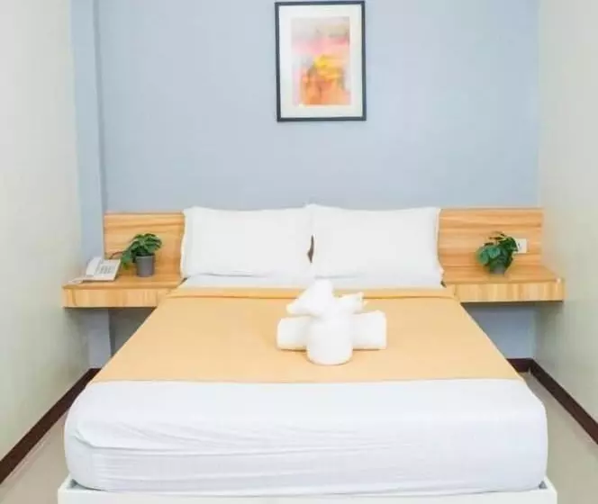 هتل Elti Suites