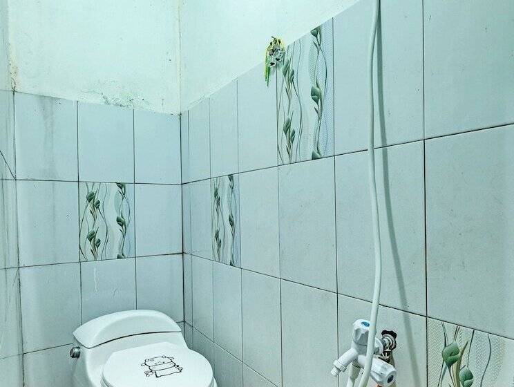 Hotel Homestay Sriti By Oyo