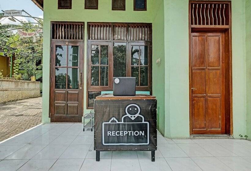 Hotel Homestay Sriti By Oyo