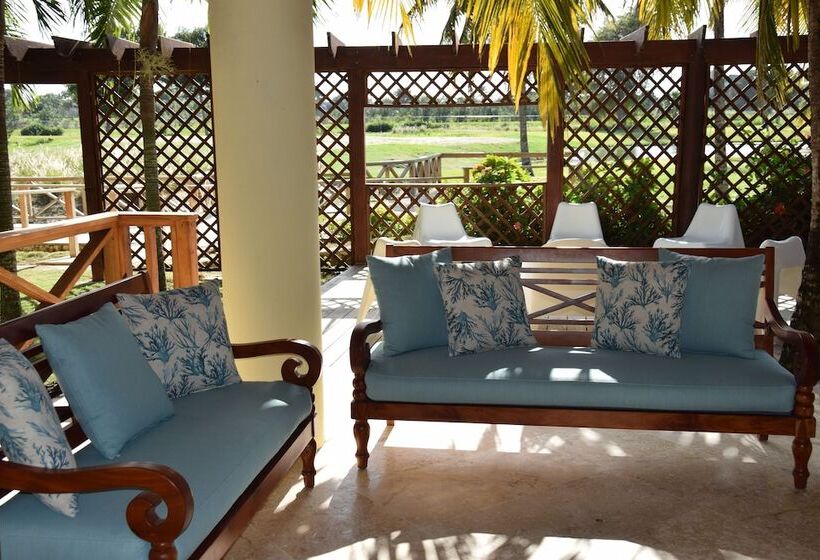 Sunset Boutique Hotel All Suites