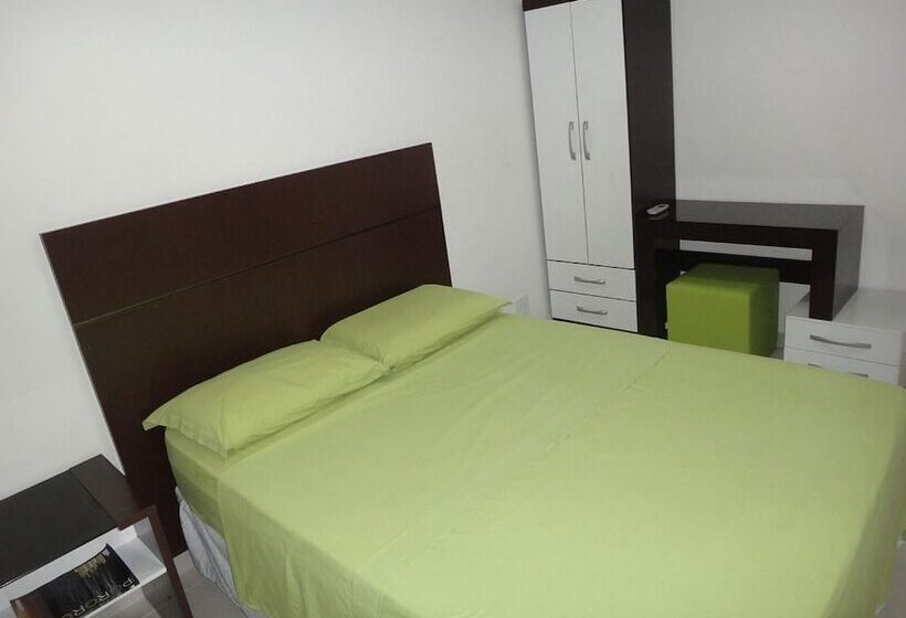 Ajuricaba Suites   Novo Aleixo